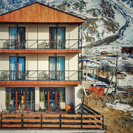 Sunshine Kazbegi Stepantsminda Exterior foto